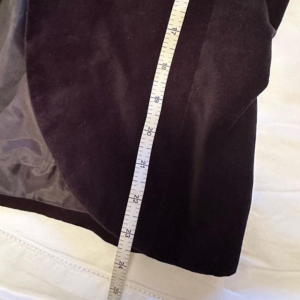 Newport News Black Velvet Blazer - Picture 7 of 7